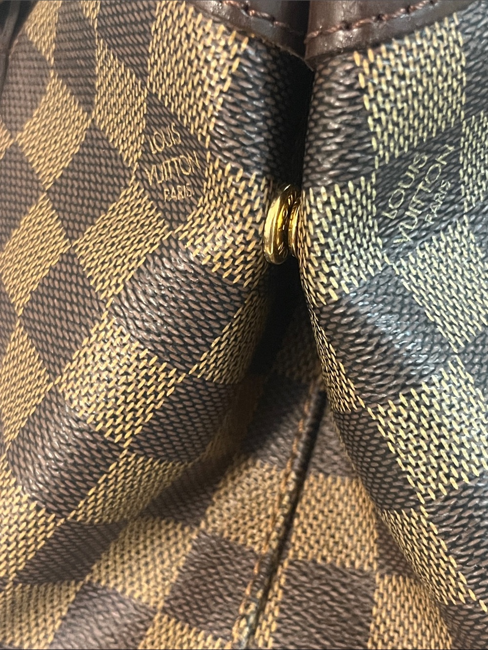 Louis Vuitton Damier Ebene Hempstead Tote Bag MM - Picture 11 of 16